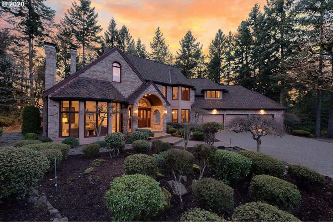 22 Dover Way Lake Oswego Featured Image